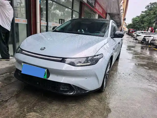 Leapmotor C01
