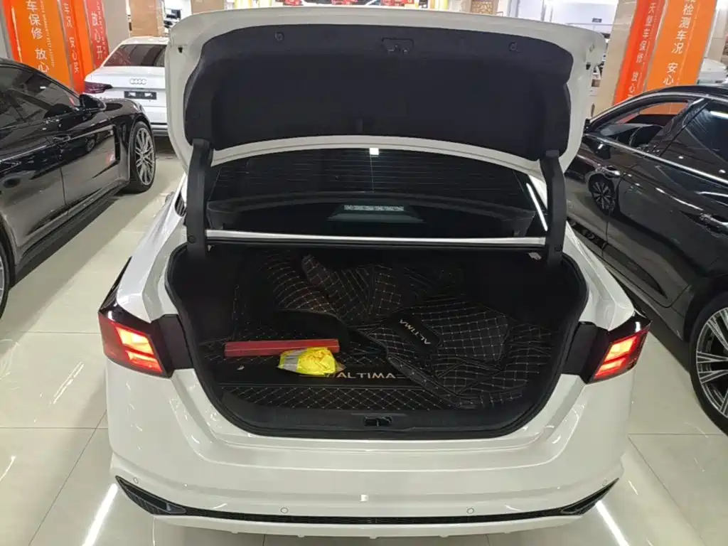 Nissan Teana — миниатюра 19