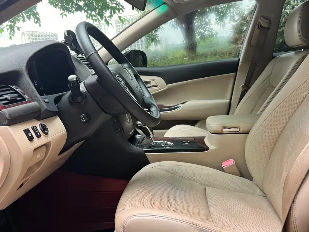 Toyota Crown 2010 3.0L Royal Saloon