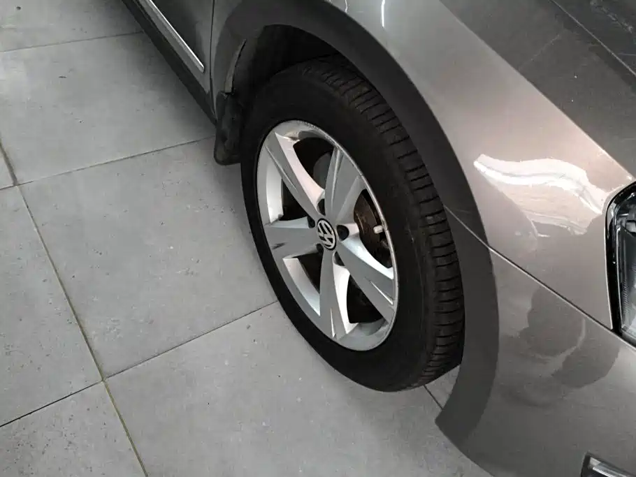 Volkswagen Passat — миниатюра 6
