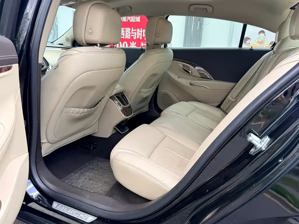Buick LaCrosse — миниатюра 9