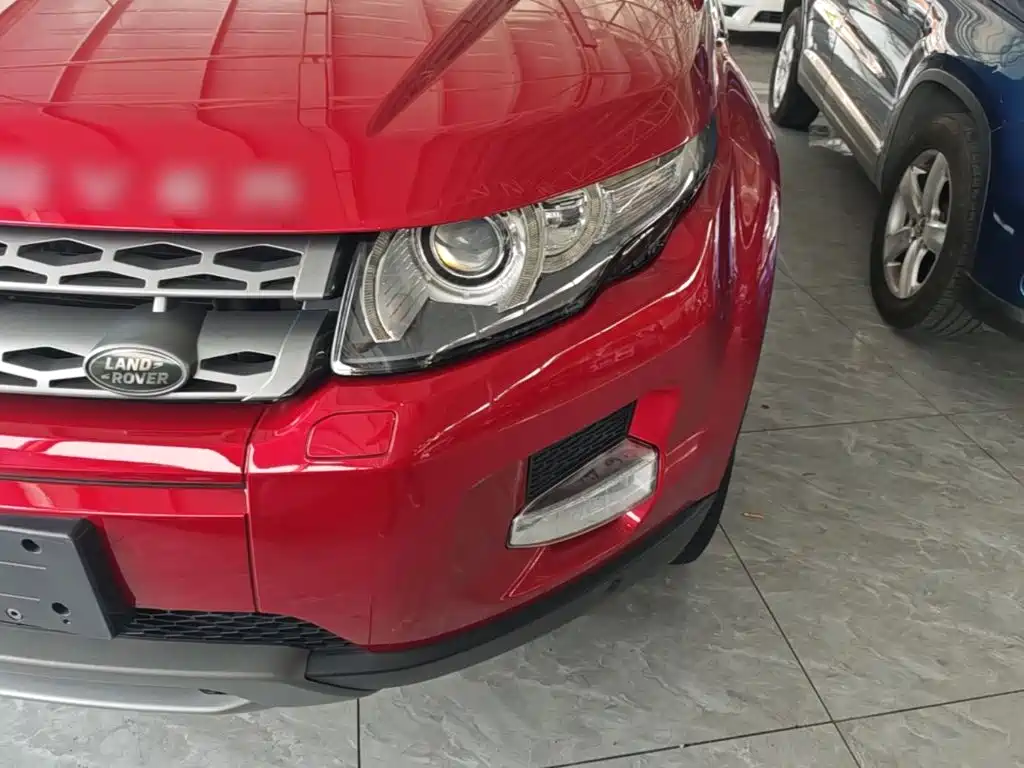 Land Rover Evoque (Import) — миниатюра 24
