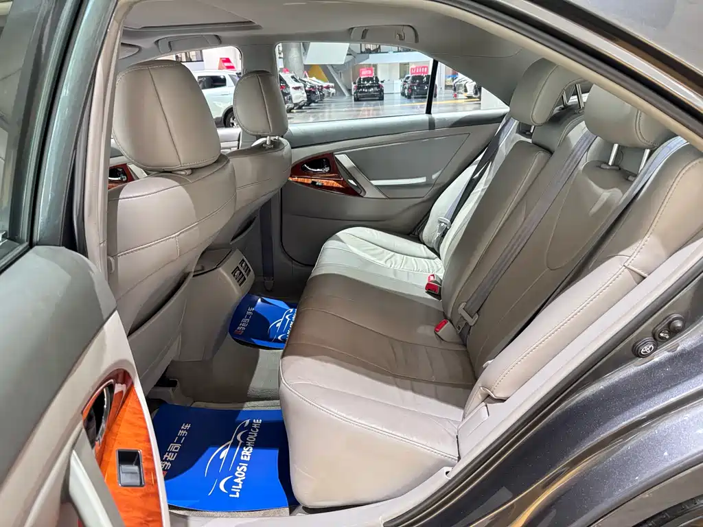 Toyota Camry 2005 2.4 Luxury