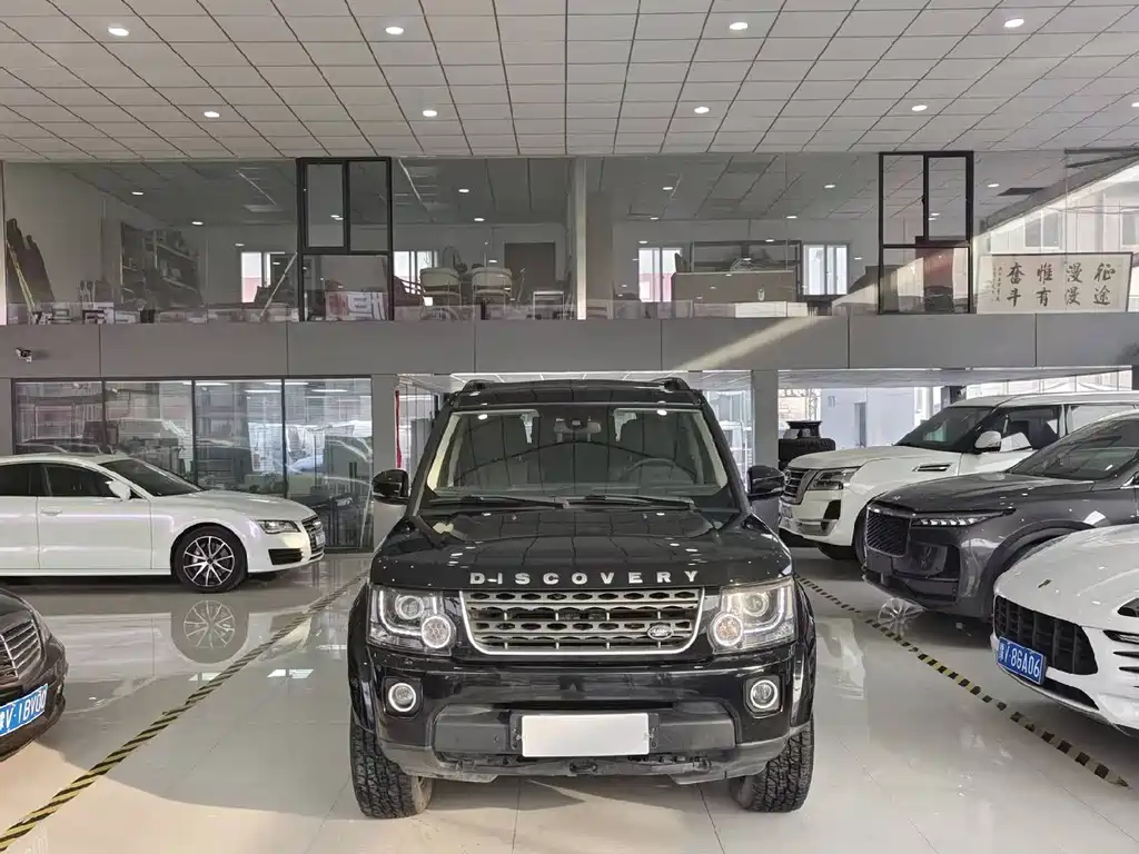 Land Rover Discovery 2013