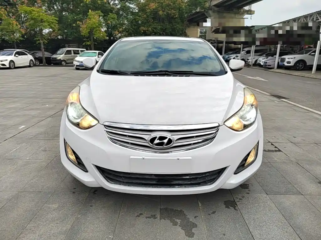 Hyundai Elantra Langdong — миниатюра 3