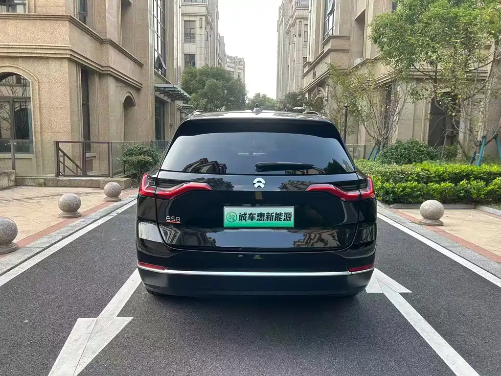 NIO ES8 — миниатюра 8