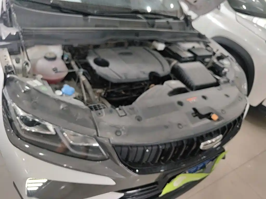 Geely Binyue — миниатюра 20