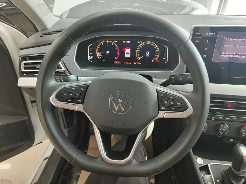 Volkswagen Lavida — миниатюра 11