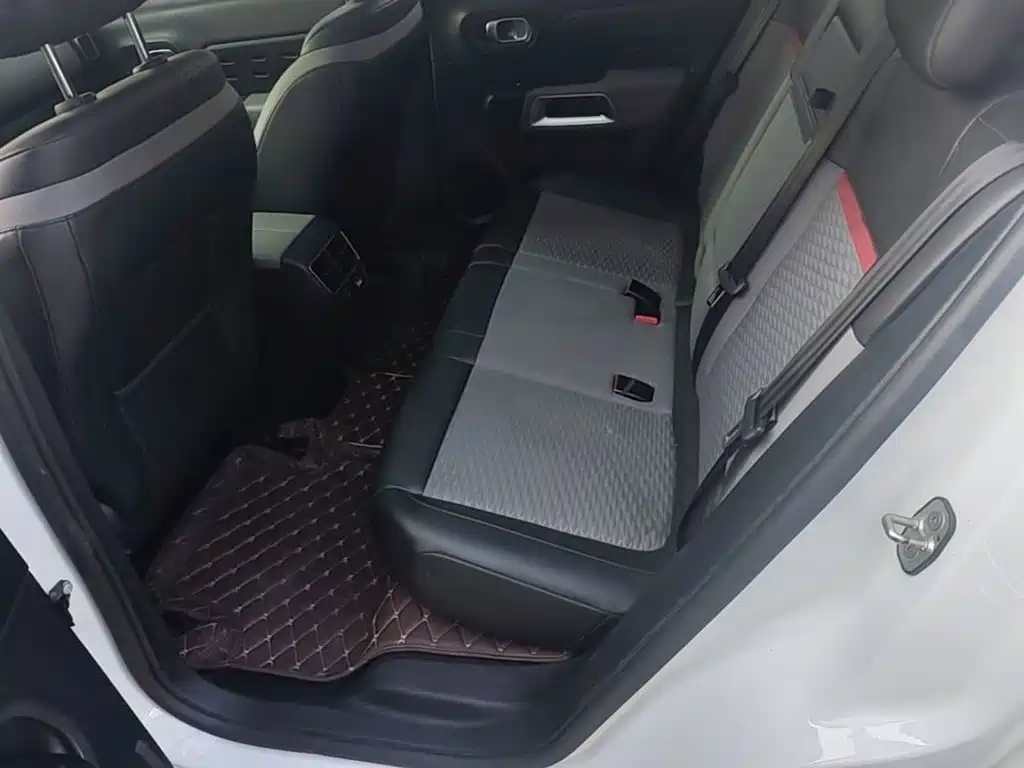 Citroen C5 AIRCROSS — миниатюра 17