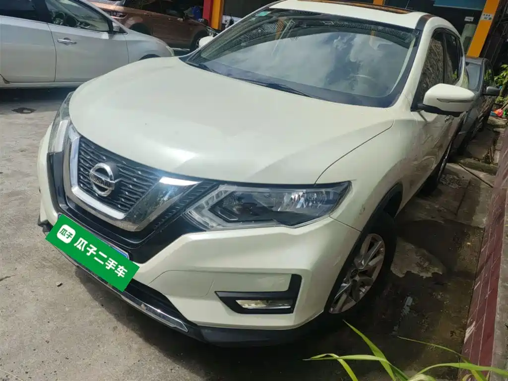 NISSAN QIJUN