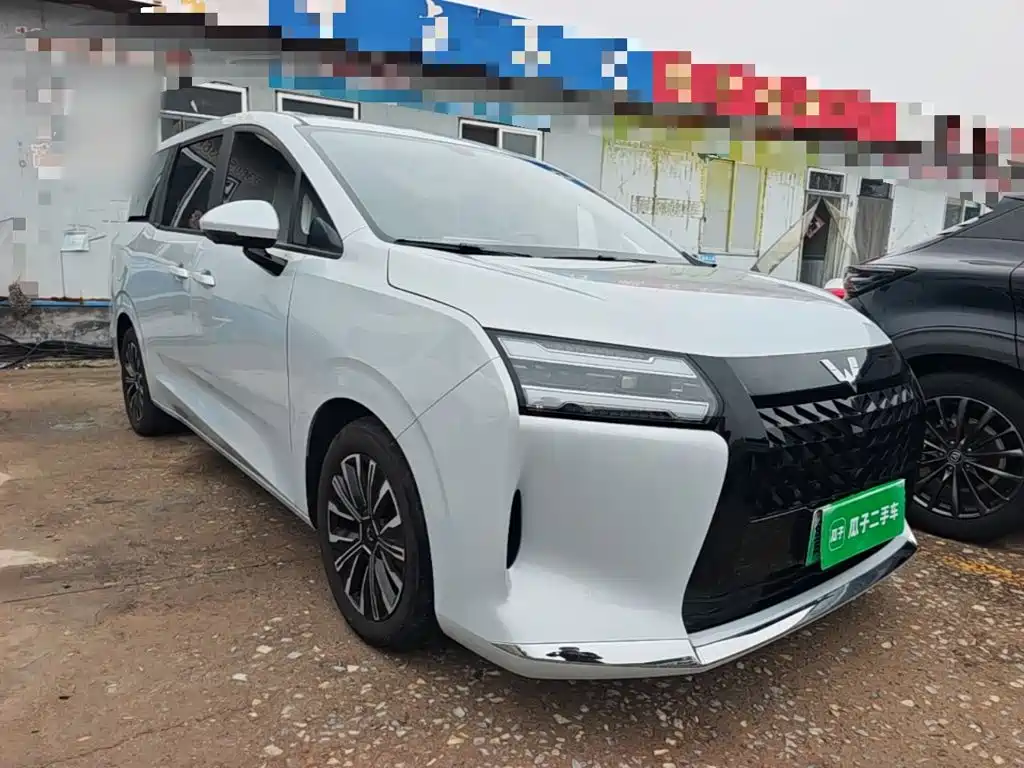 Wuling Xingguang 730 New Energy — миниатюра 4
