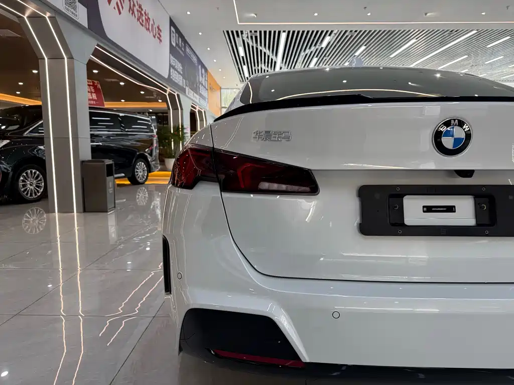BMW 2 Series 2 2025 225L M Sport