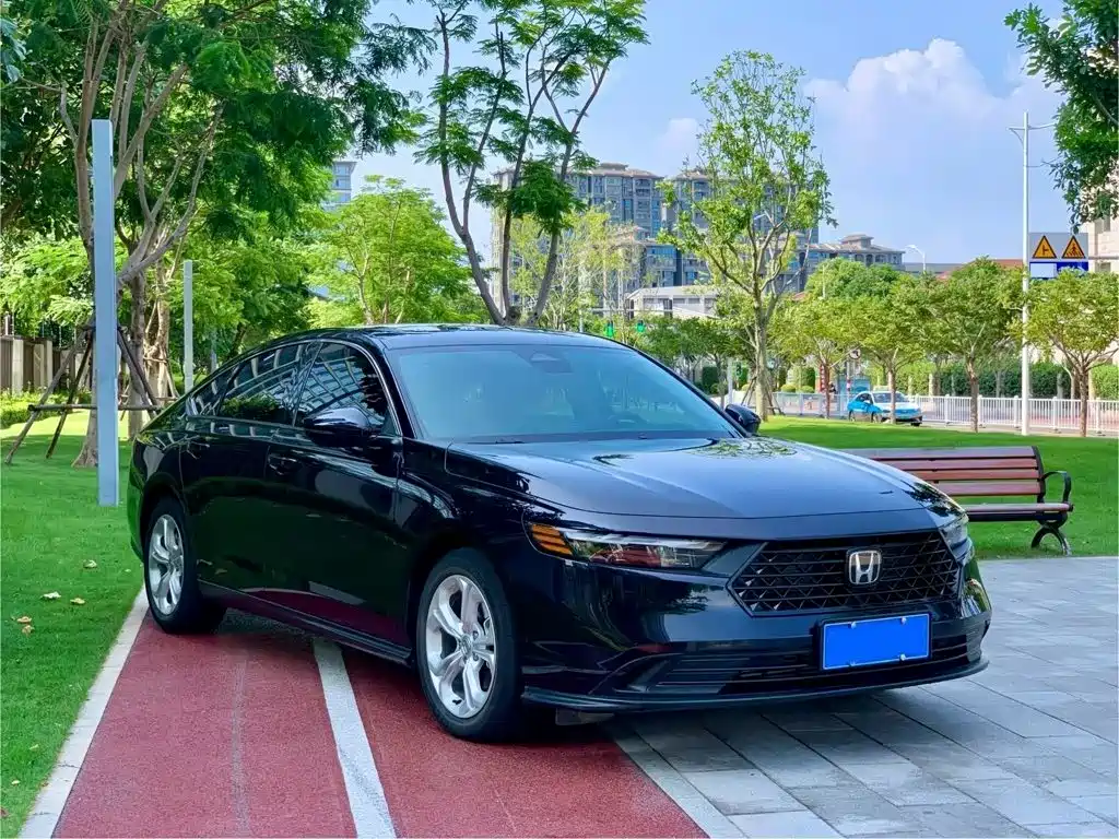 Honda Accord — миниатюра 3