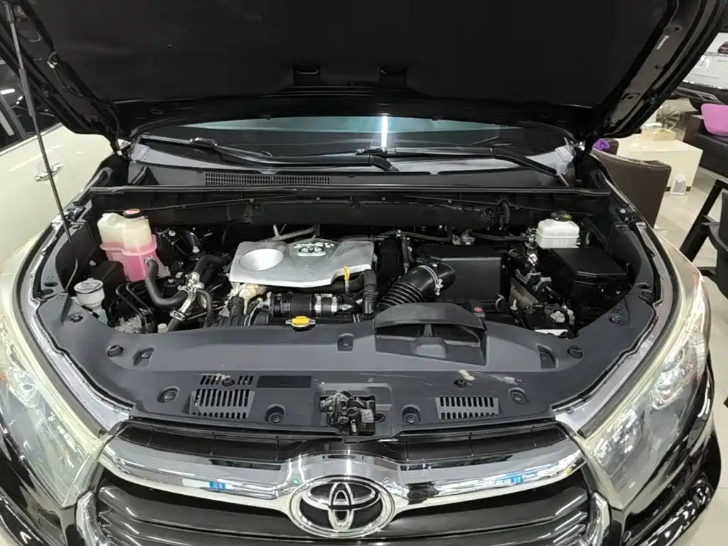 Toyota Highlander — миниатюра 20