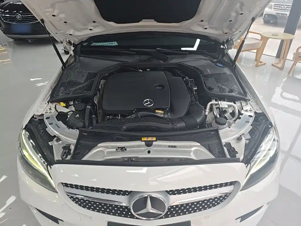 Mercedes-Benz C-Class — миниатюра 20