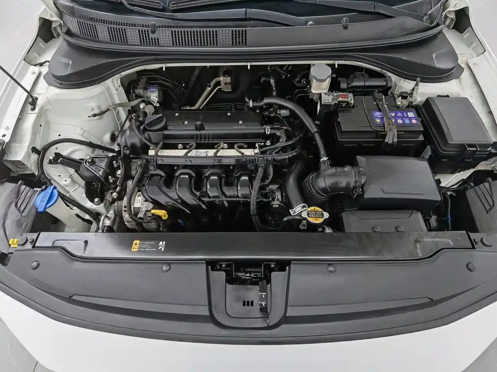 Hyundai Elantra — миниатюра 6