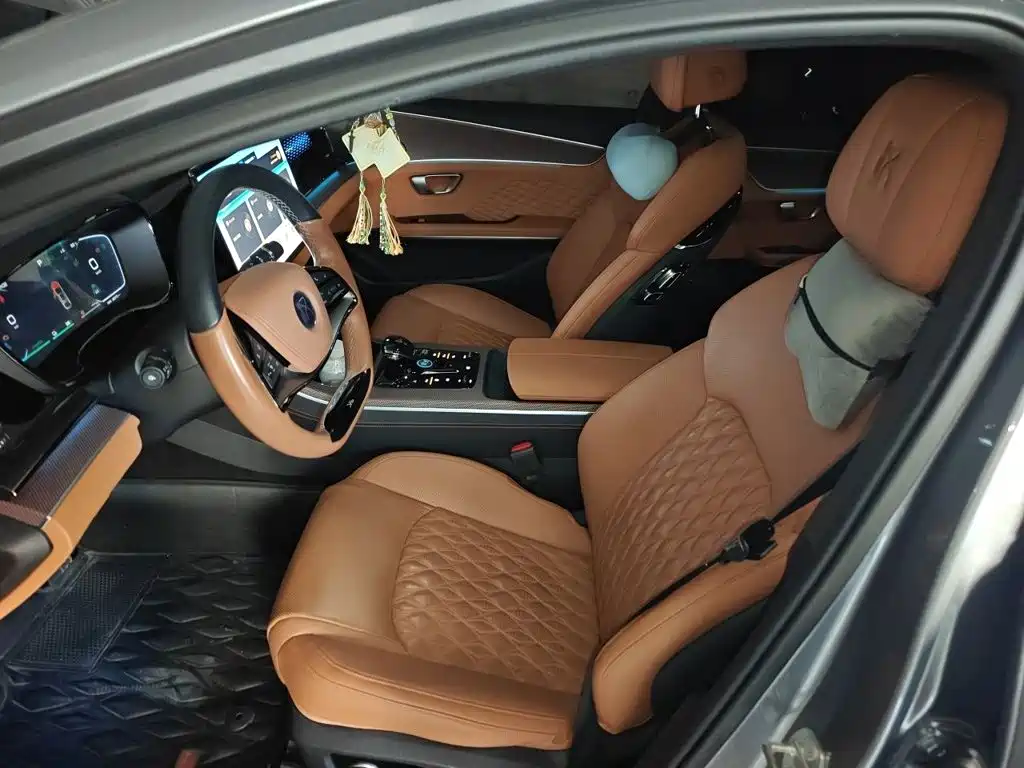 BYD Han — миниатюра 16