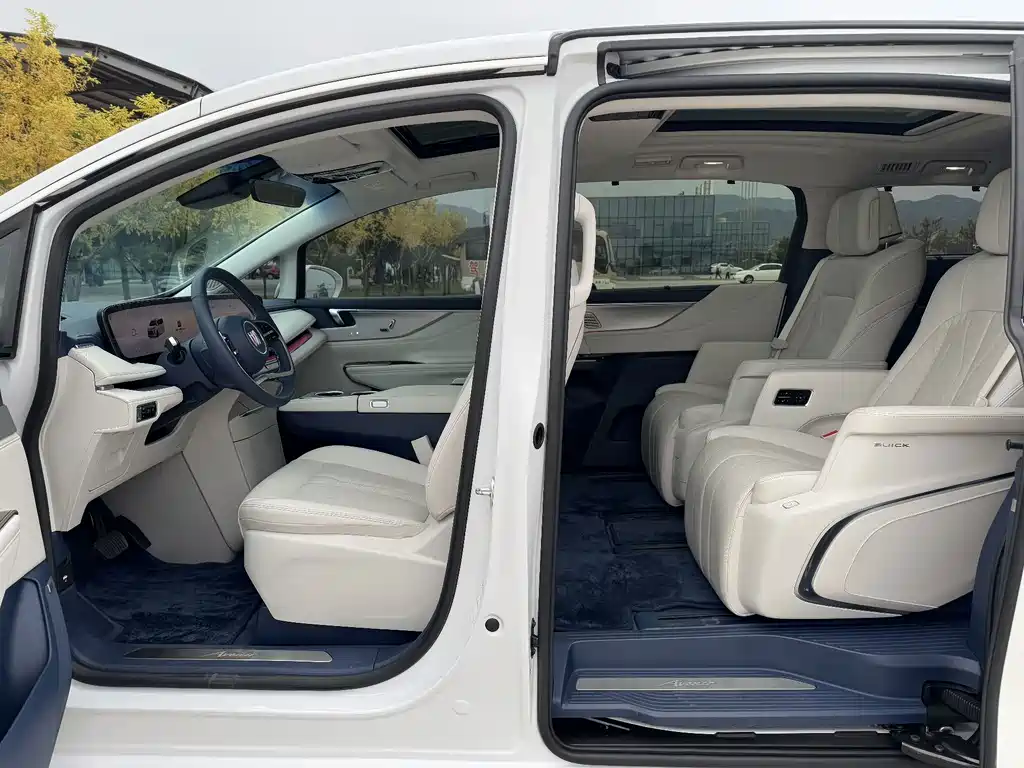 Buick GL8 Hybrid — миниатюра 22