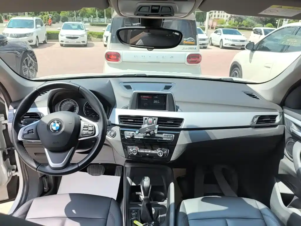 BMW X1 — миниатюра 10