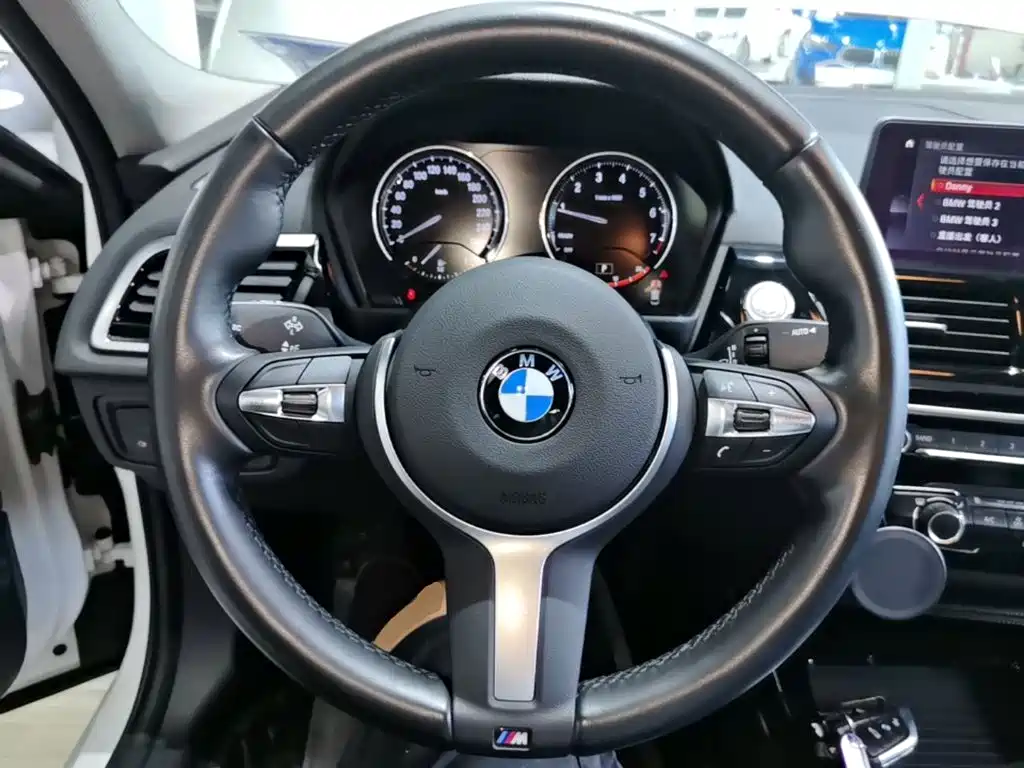 BMW 1 Series — миниатюра 11