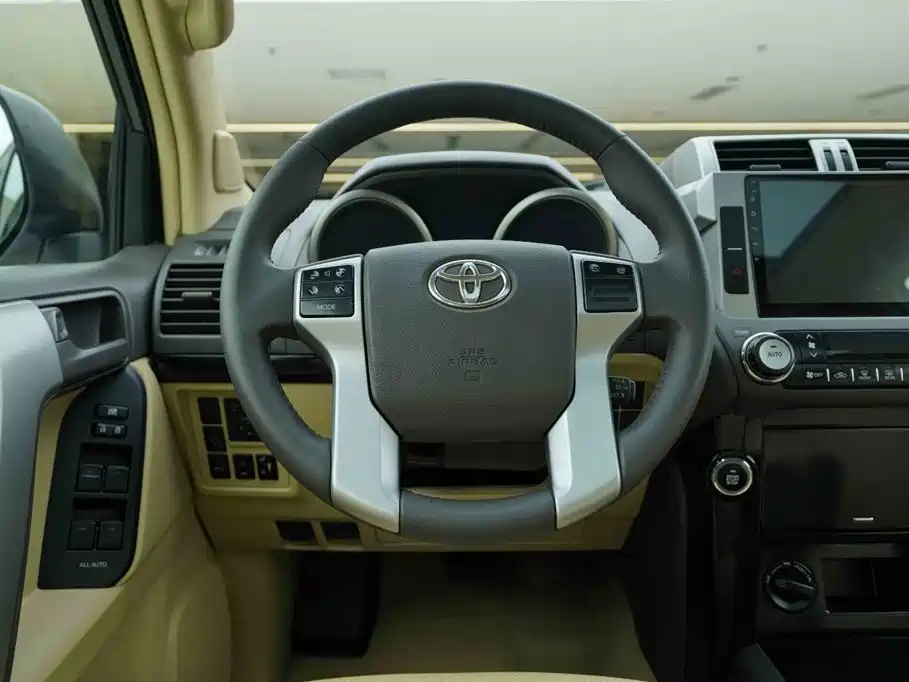 Toyota Prado (Import) — миниатюра 17