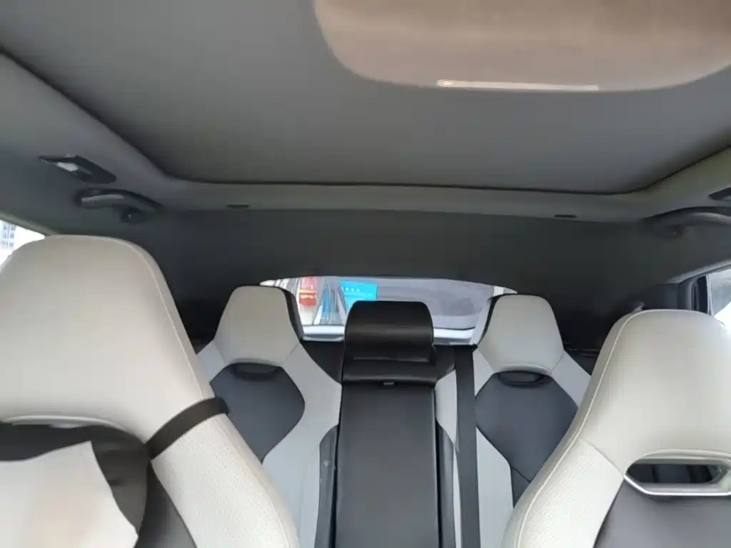 Changan UNI-V iDD — миниатюра 18