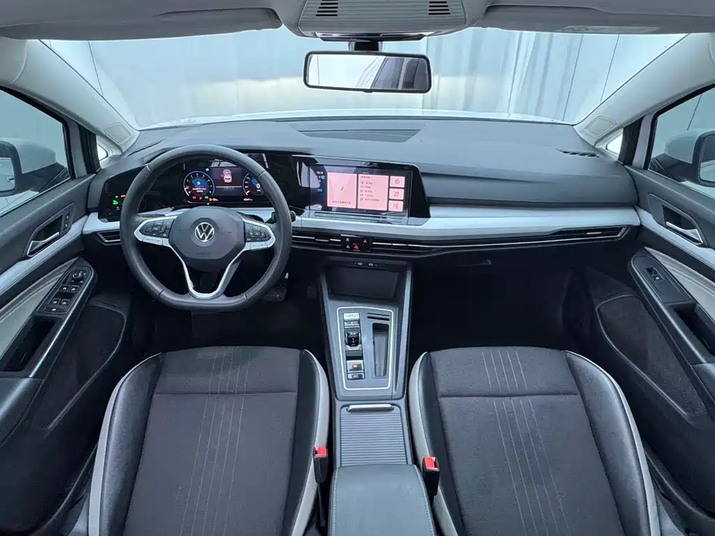 Volkswagen Golf — миниатюра 11
