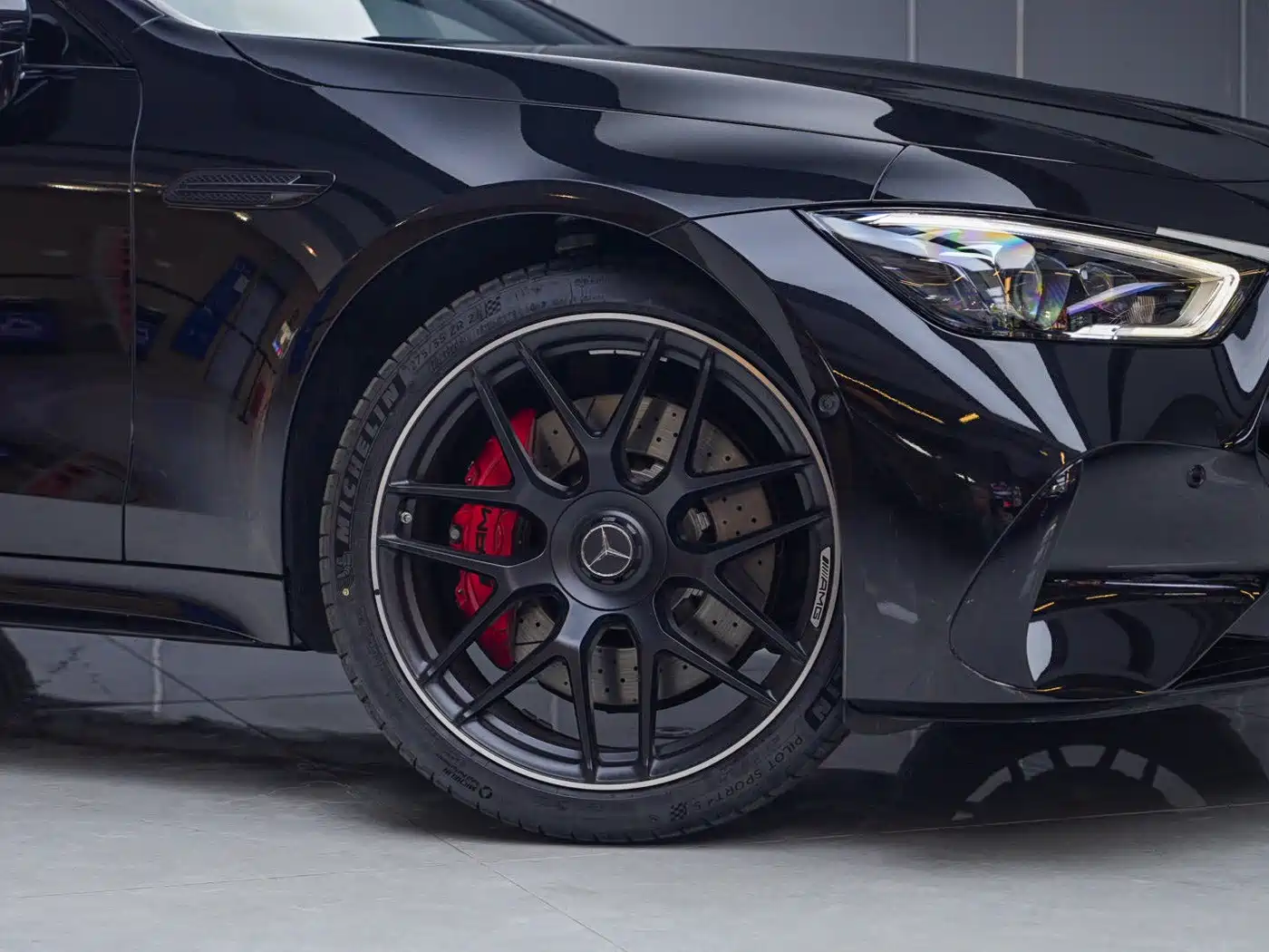 Mercedes-Benz AMG GT