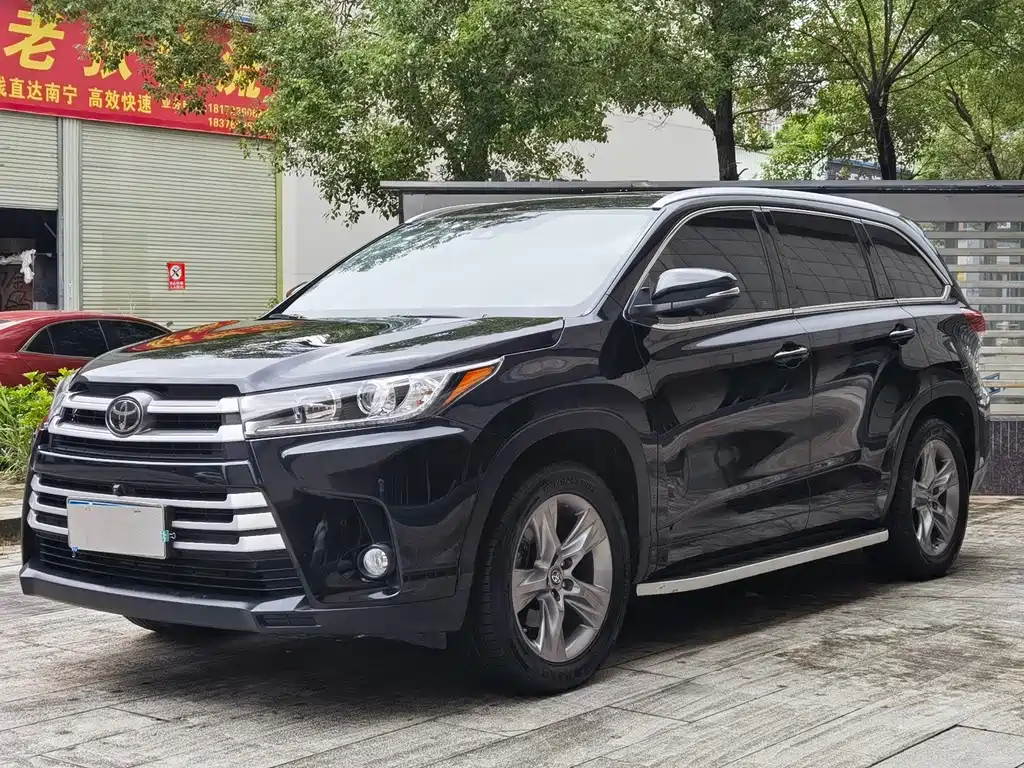 Toyota Highlander — миниатюра 2