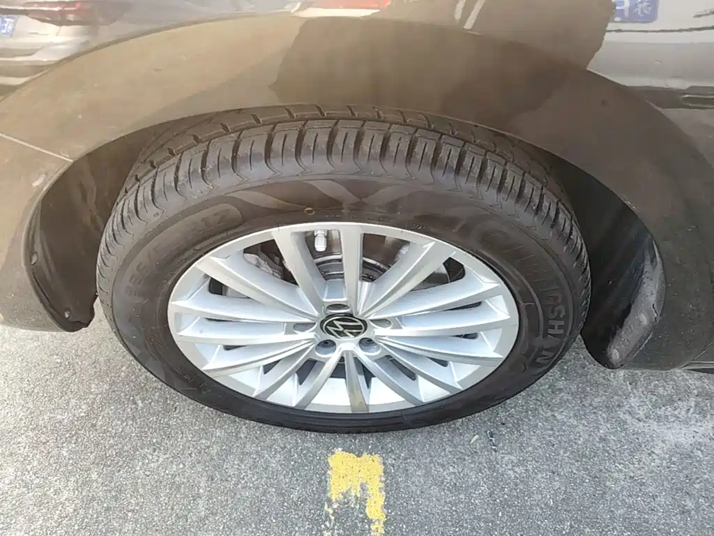 Volkswagen Sharan — миниатюра 23