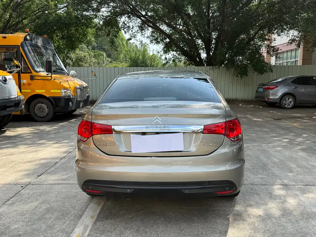Citroen C4L 1.8L Auto Luxury Edition, фото 8