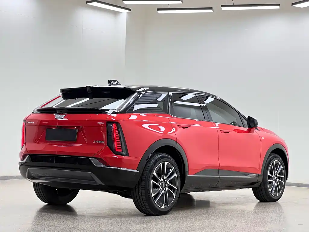Cadillac IQ — миниатюра 7