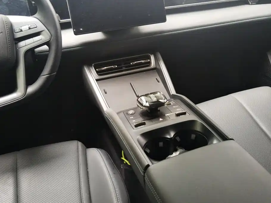 BYD Qin L — миниатюра 16