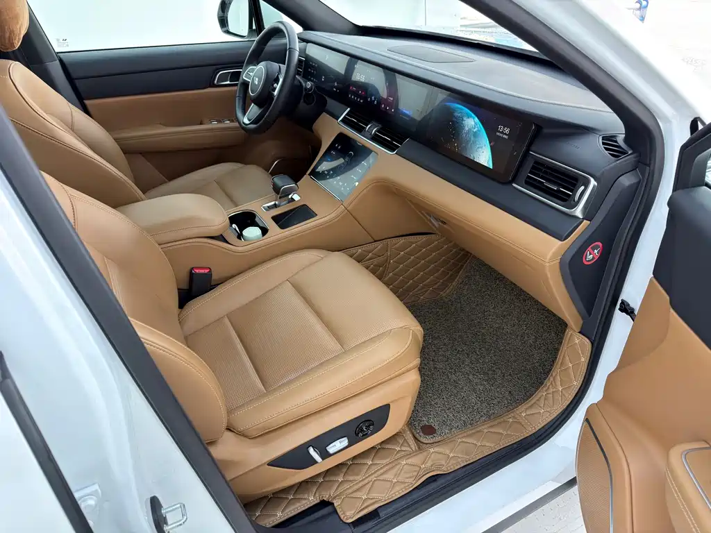 Li Auto Li ONE — миниатюра 12