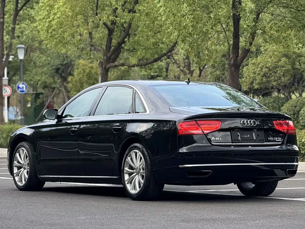 Audi A8 2013 A8L 55 TFSI quattro Luxury