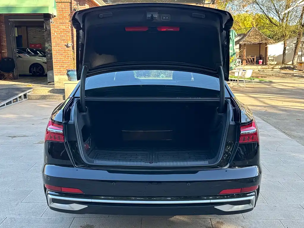 Audi A6L — миниатюра 27