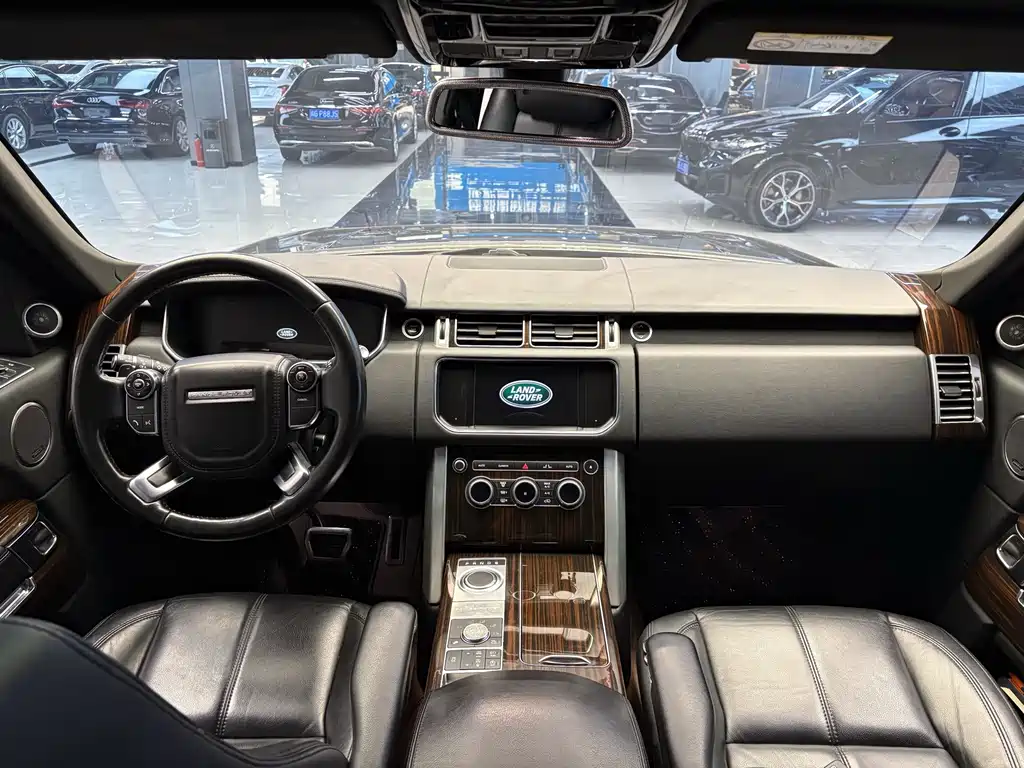 Land Rover Range Rover 2015 3.0 TDV6 Vogue