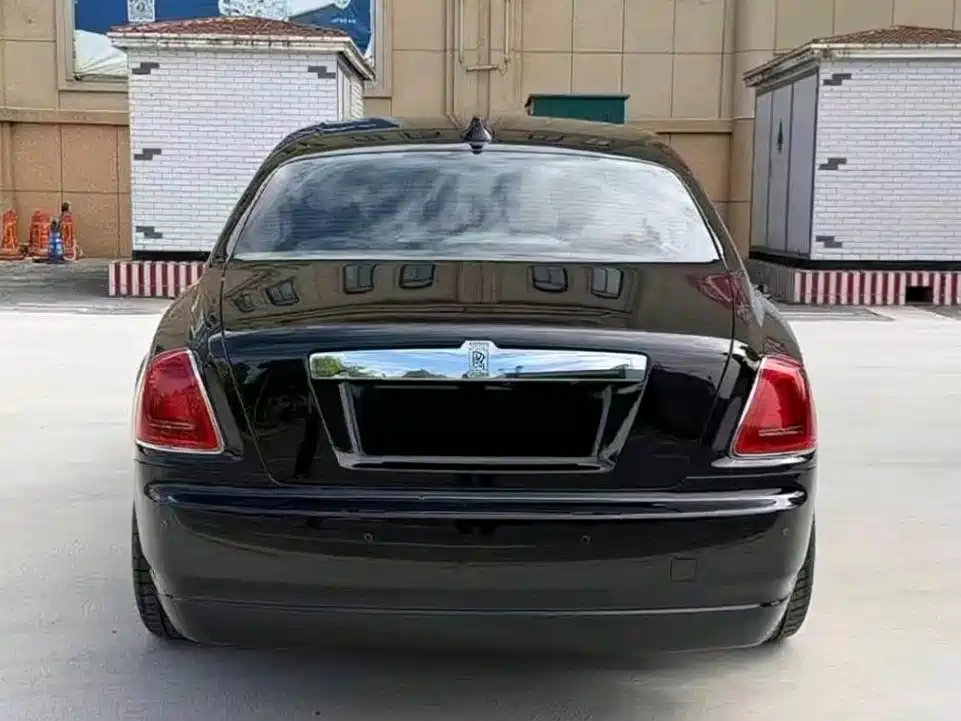 Rolls-Royce Ghost — миниатюра 2