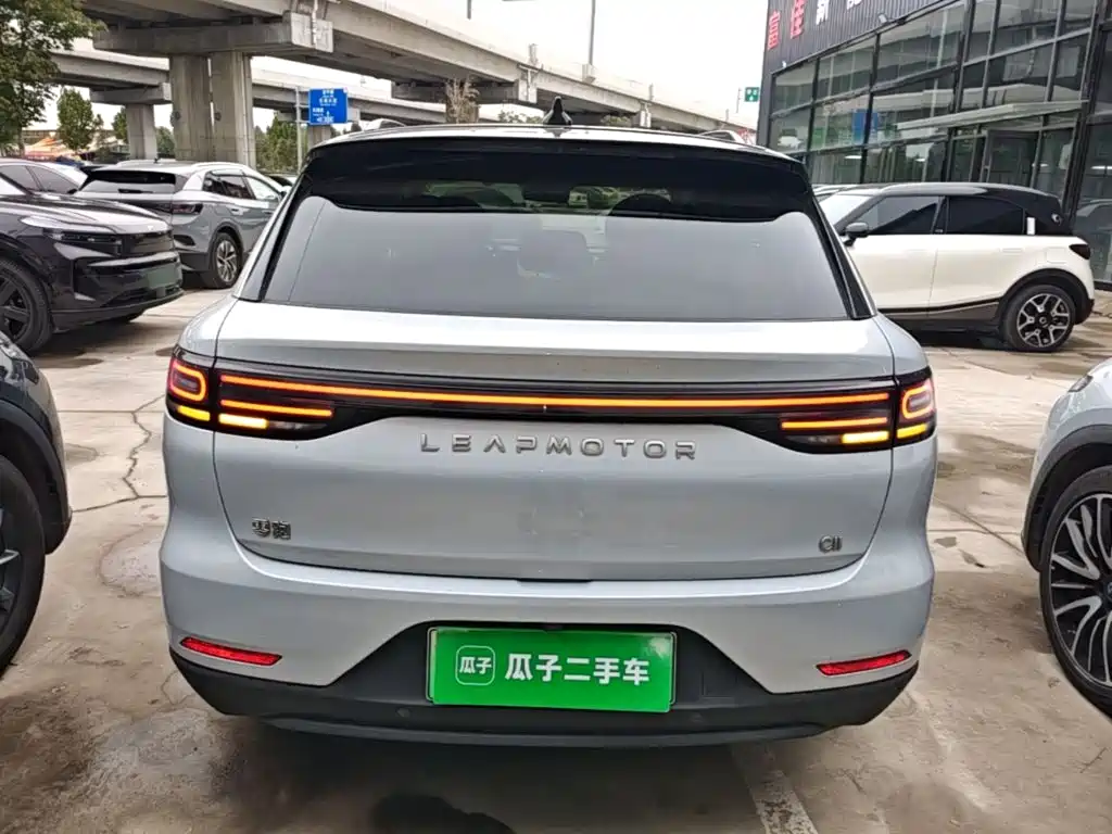 Leapmotor Leapmotor C11 — миниатюра 6