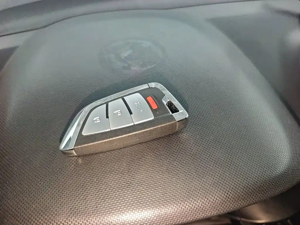 Roewe Clever — миниатюра 9