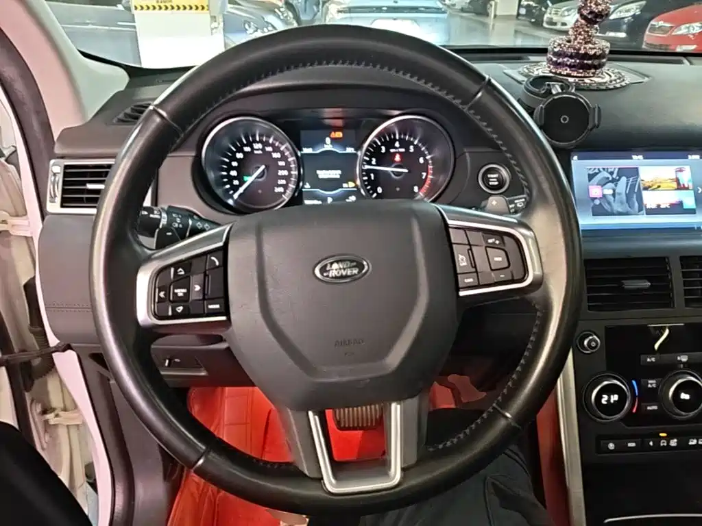 Land Rover Discovery Sport — миниатюра 11