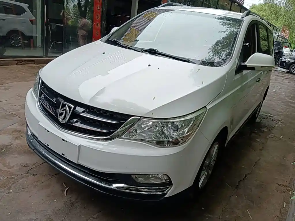 Baojun 730 — миниатюра 2