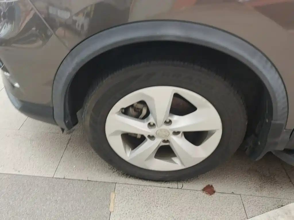 Nissan Qashqai — миниатюра 23