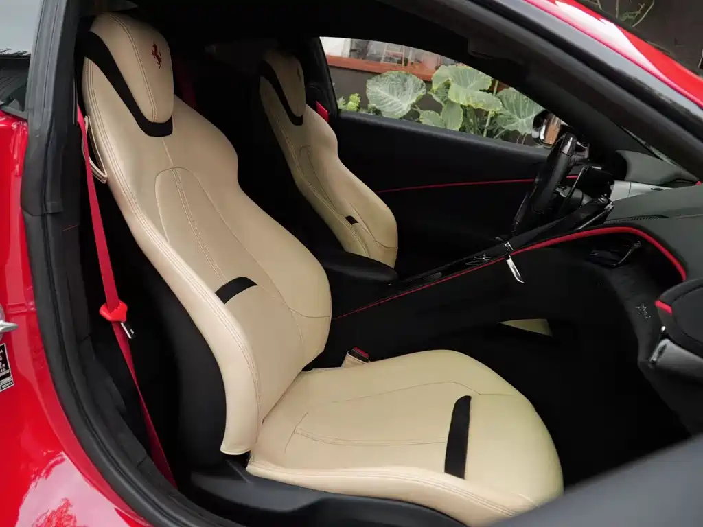 Ferrari Roma — миниатюра 11