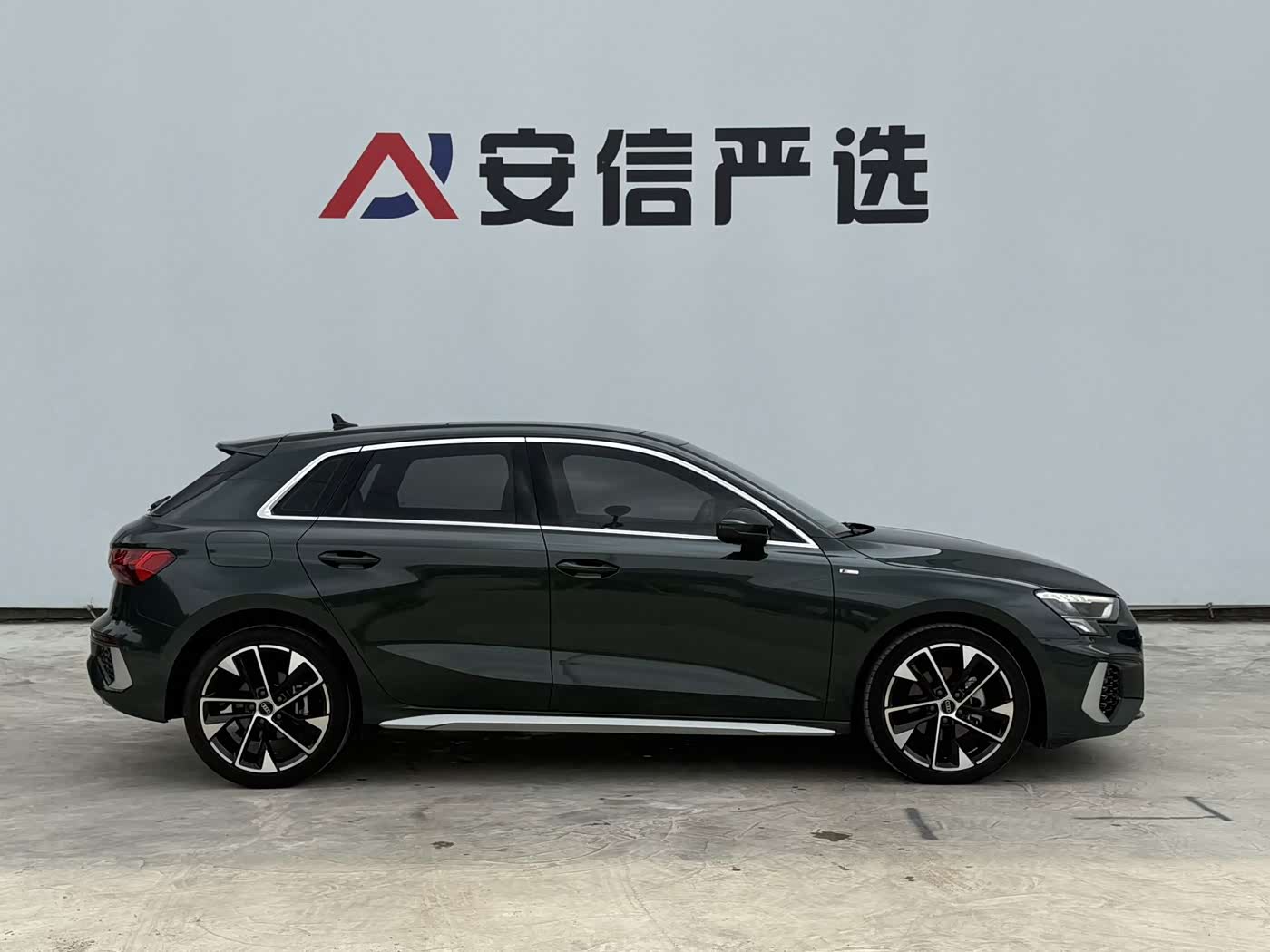 Audi A3 1.4 л 2022 г. Зелёный, пробег 36000 км