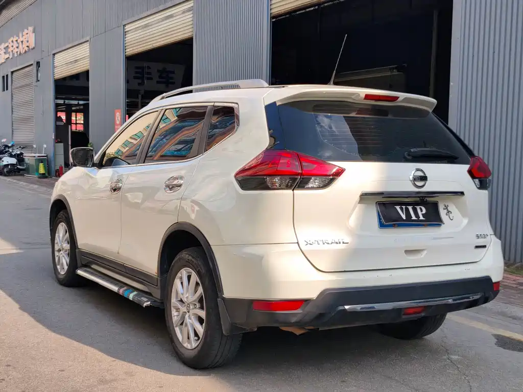 Nissan X-Trail — миниатюра 6