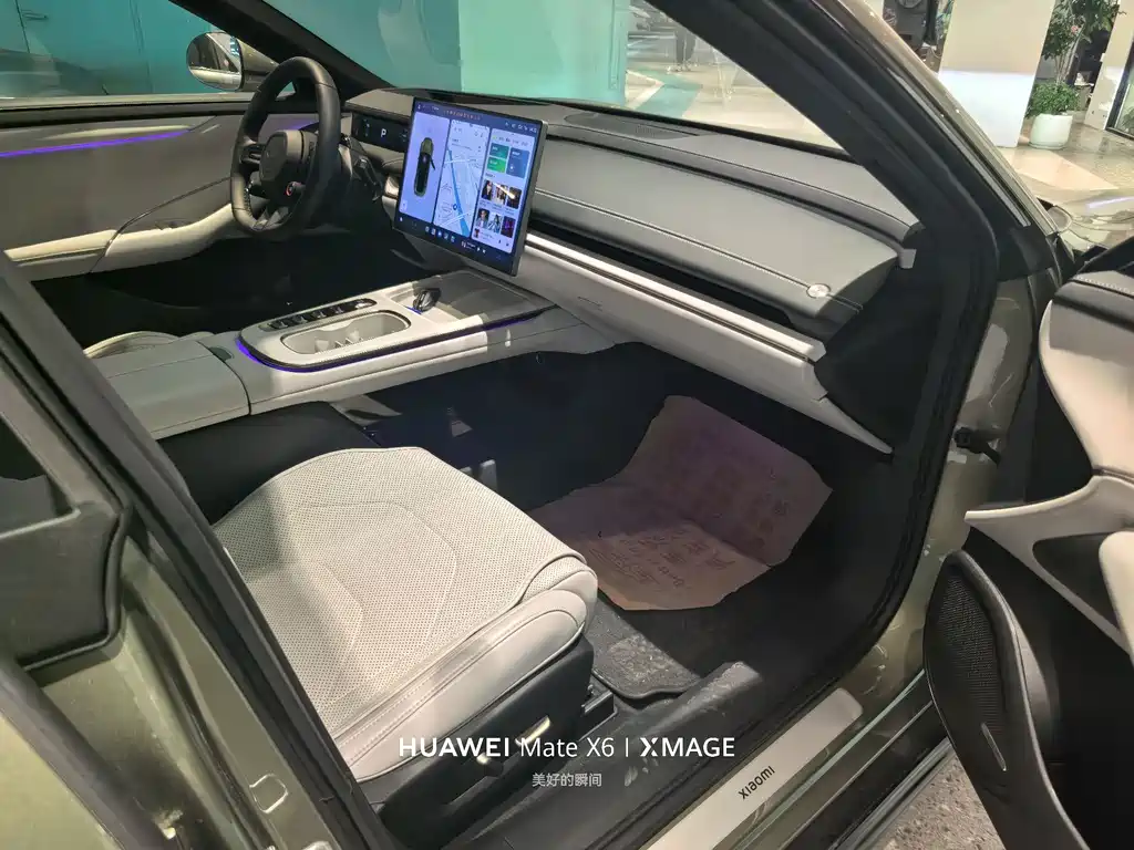 XIAOMI CAR XIAOMI SU7