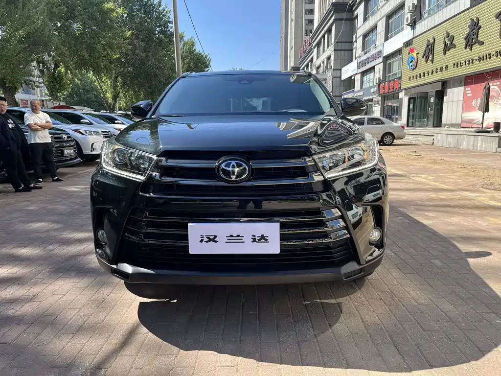 Toyota Highlander 2020