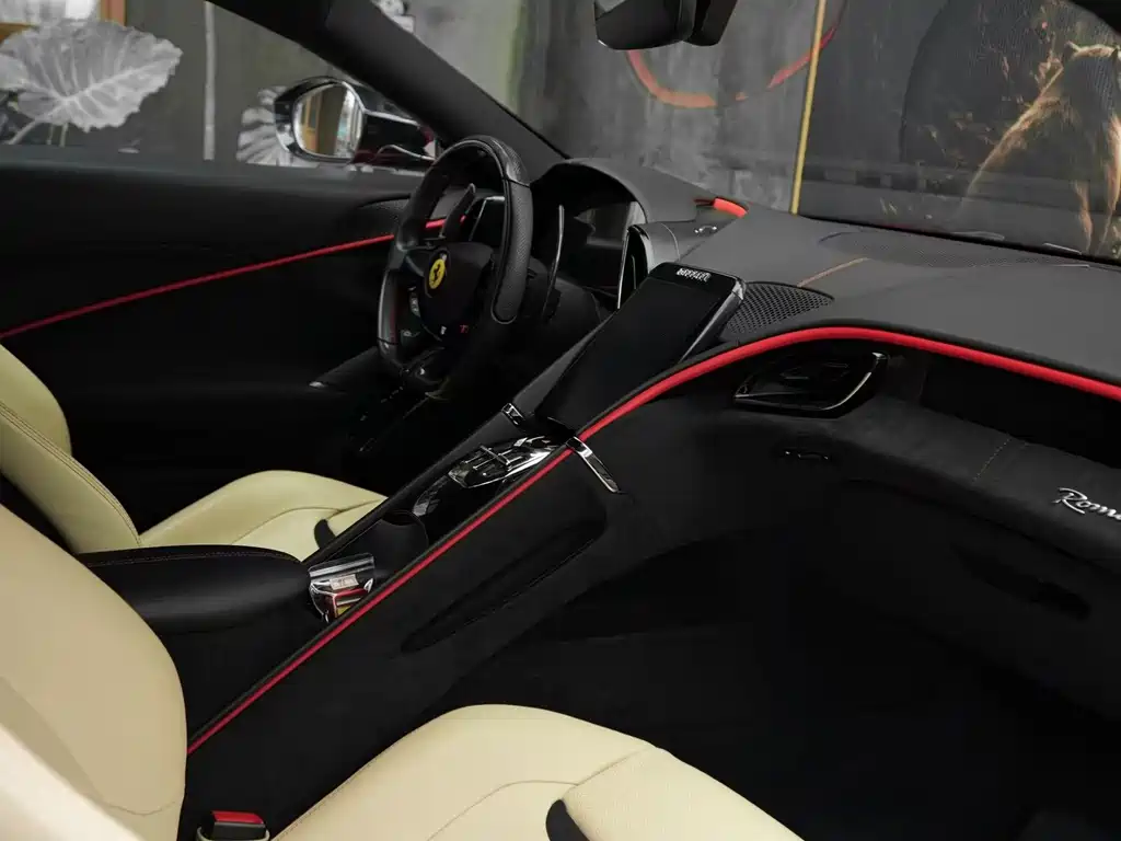 Ferrari Roma — миниатюра 7