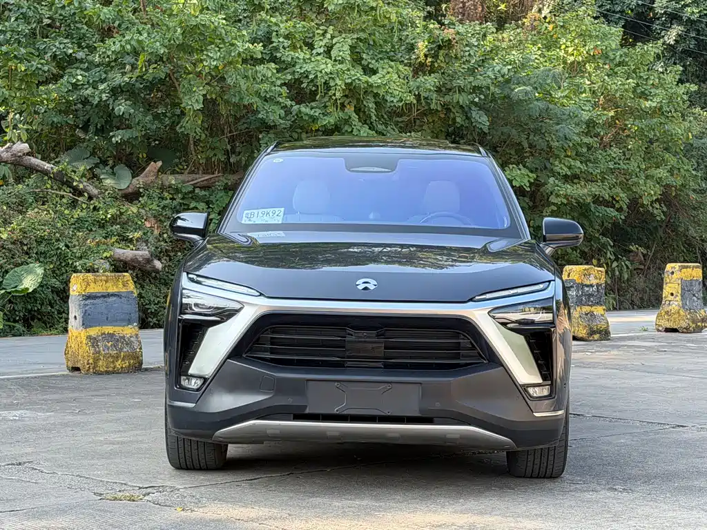 NIO NIO ES8